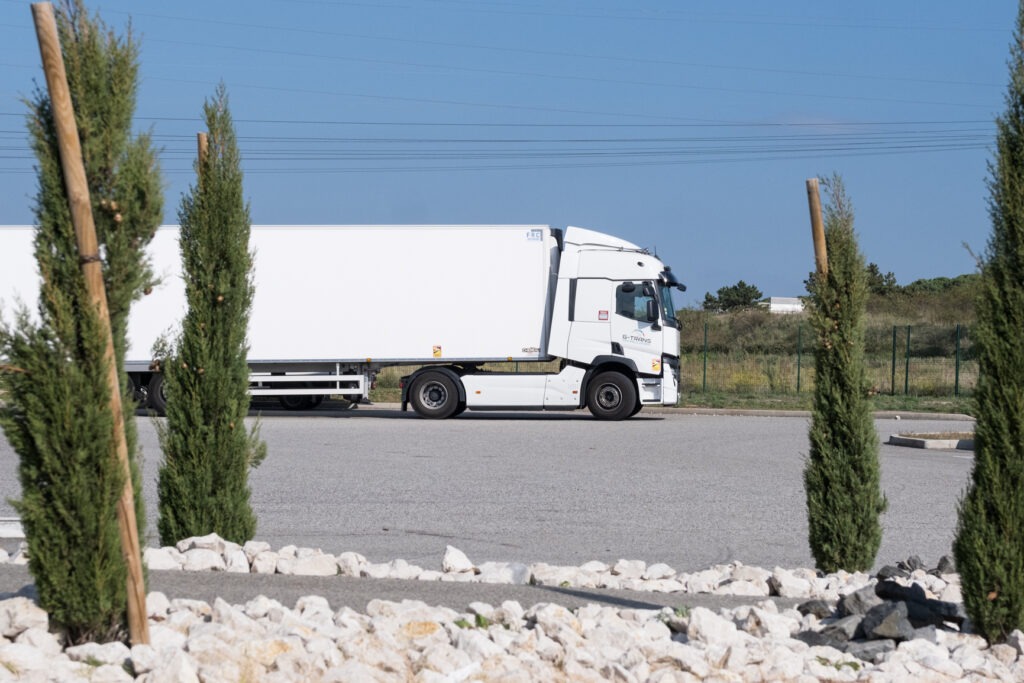 fournisseur fruits et légumes dans en Rhône alpes Provence